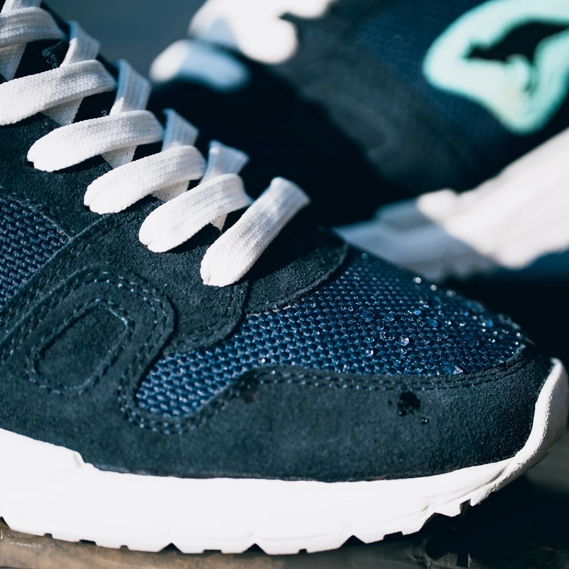 4702O_4406_KangaROOS BLACK - "Blue Ocean" Omnirun, Herren/Männer/Damen/Frauen Sneaker, handgefertigt, stylisch, Trend Sneaker, Dämpfende Sohle, hoher Tragekomfort, hochwertige Verarbeitung, hervorragende Passform, elegant, Business Schuh, Hummel & Hummel Schuhmanufaktur, Made in Germany, nachhaltige Produktion, hochwertige/nachhaltige Materialen, Leder, Recycling-Material, PET-Flaschen, bracenet.net, Meer