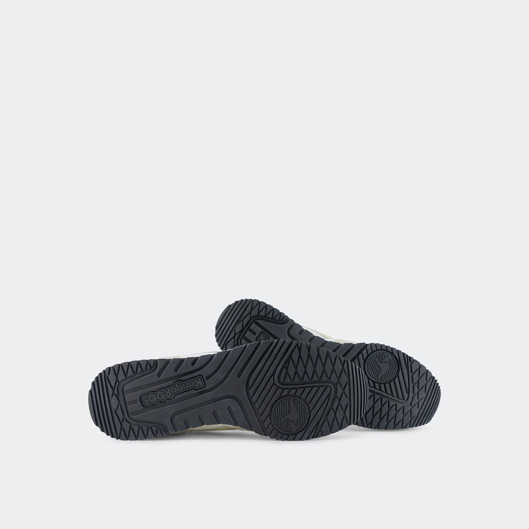AUSSIE MONO